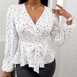 SHEIN Lady Random Heart Print Surplice Neck Belted Blouse
